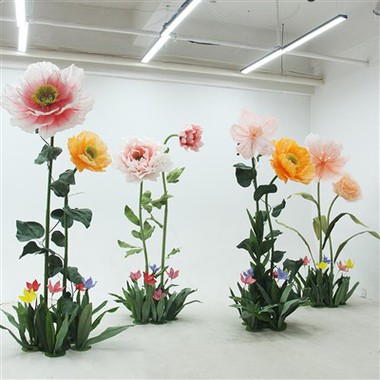 Standing Giant Paper Flowers